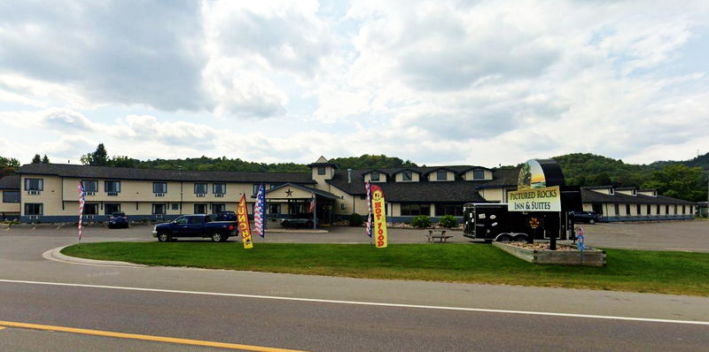 Blue Fountain Motel - 2023 Street View (newer photo)